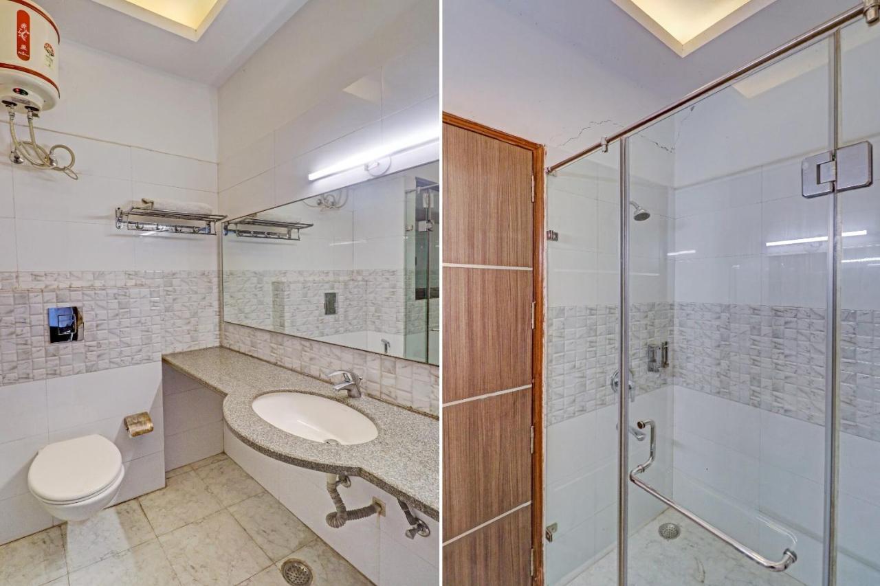 Oyo Townhouse 484 Sanskriti Hotell Delhi  Eksteriør bilde